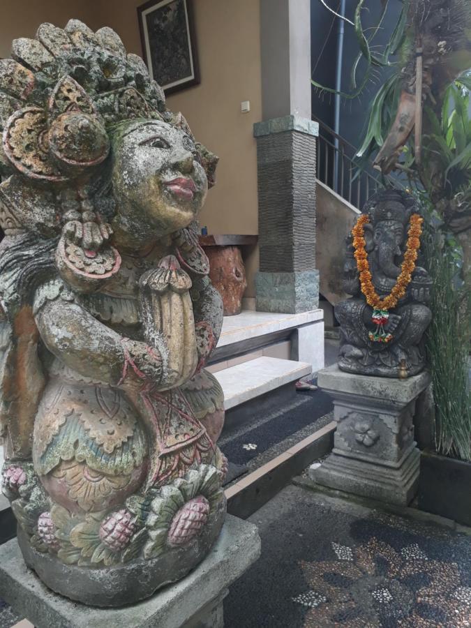Adi House Homestay Ubud Exterior foto